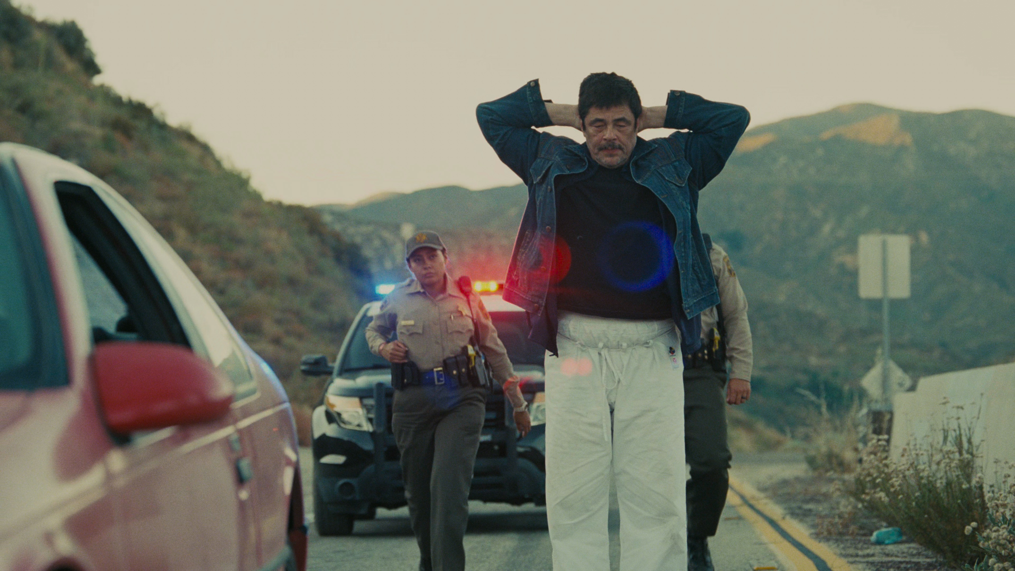 One Battle After Another 4K screenshot 6